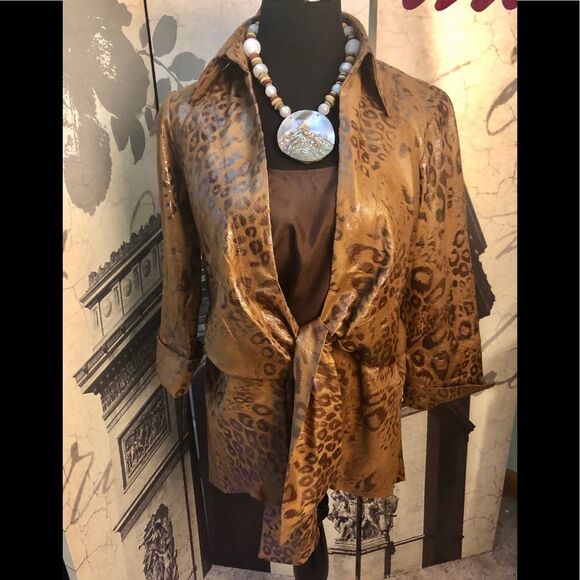 Beautiful jacket by Mishca in size medium - Picture 1 of 3